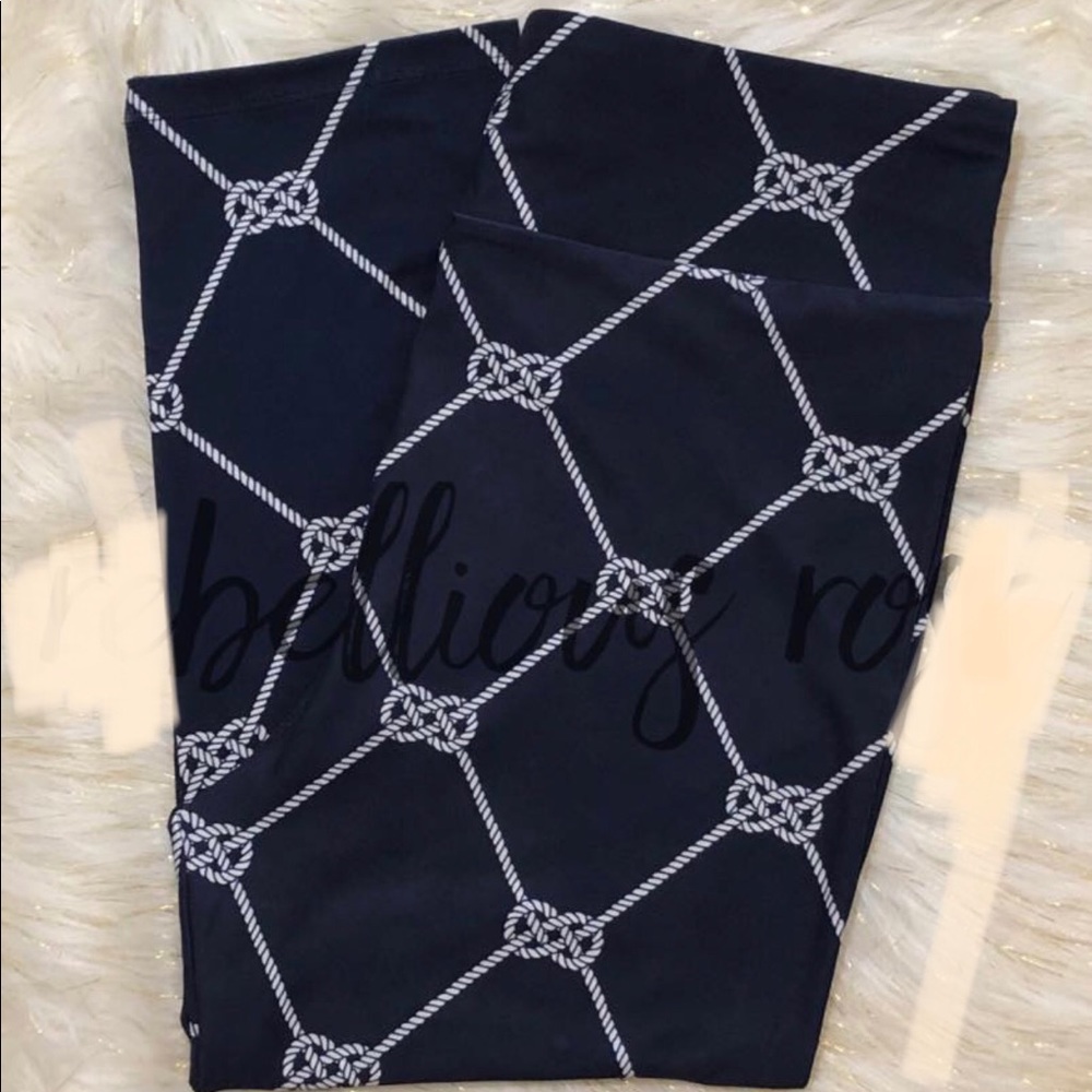 Custom capri leggings